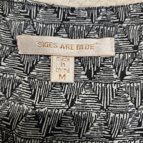 Skies are Blue Pacheco Ikat Print V-neck Sleeveless Blouse Top Women's Size M - Picture 3 of 8